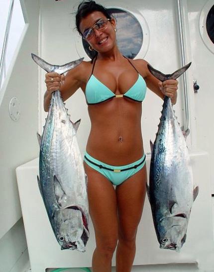 mda - fishing-hotties-03.jpg